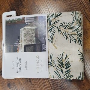 Threshold Rectangular Tablecloth with Green and Gold Leaf Design